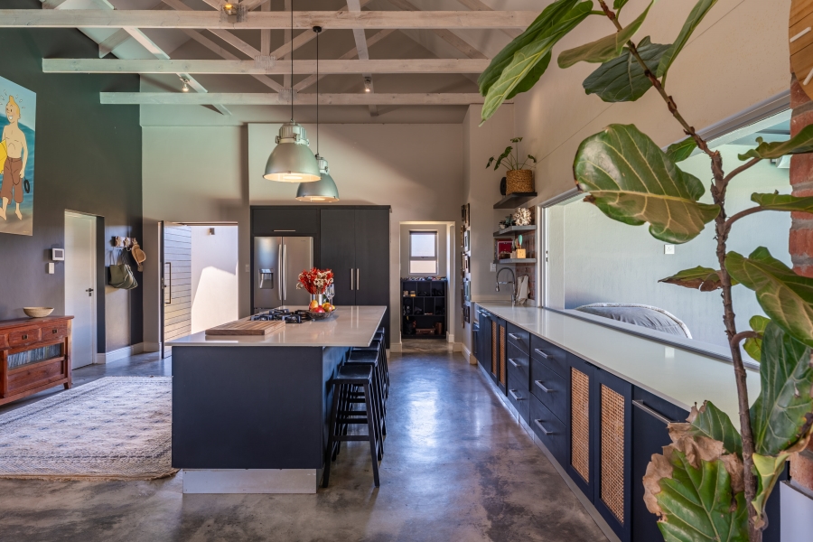 4 Bedroom Property for Sale in Cape St Francis Eastern Cape